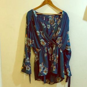 Teal-floral long sleeves